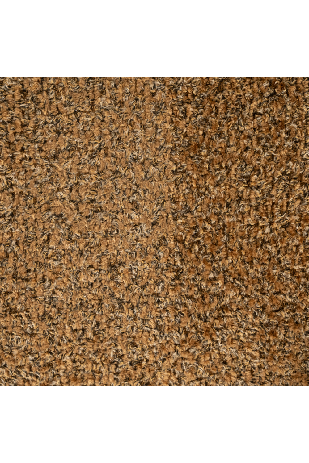 Fully-Upholstered Lounge Chair | By-Boo Omla | Oroa.com