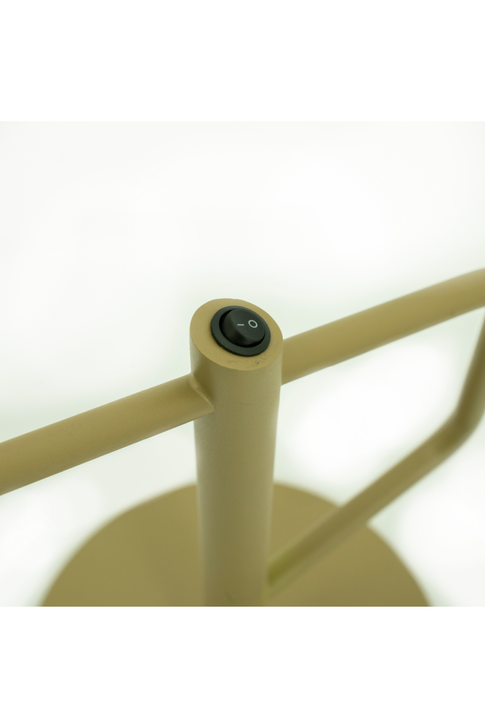 Painted Iron Table Lamp | By-Boo Capa | Oroa.com