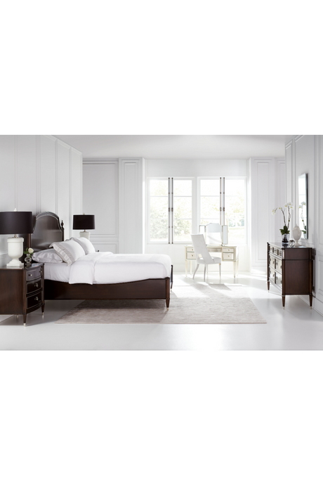 Ivory Modern Dining Chair | Caracole Guest of Honor | Oroa.com