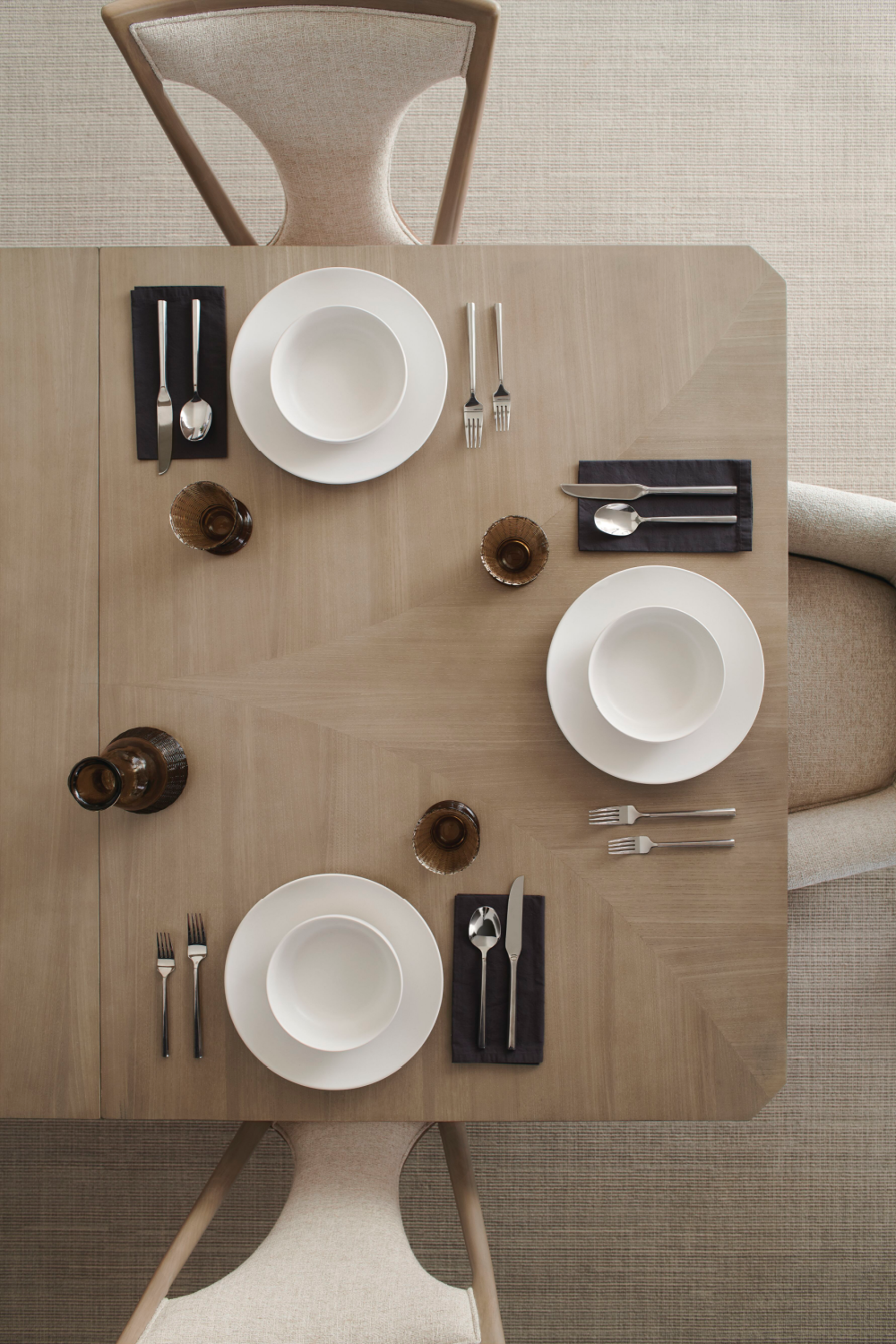 Beige Scandinavian Dining Chair | Caracole Take Your Seat II | Oroa.com
