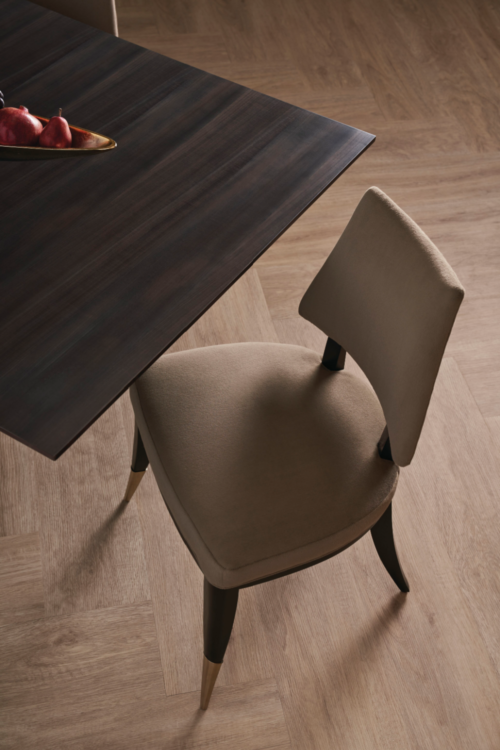 Modern Trestle Dining Table | Caracole D'Orsay | Oroa.com