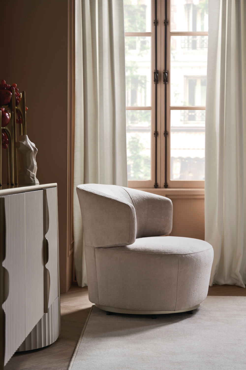 Neutral-Hued Modern Sideboard | Caracole Conrinthian | Oroa.com