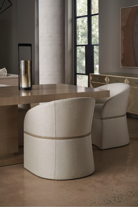 Gray Wooden Extendable Dining Table | Caracole Horizon | Oroa.com