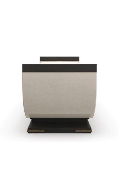 Curved Contemporary Bench | Caracole Crete | Oroa.com