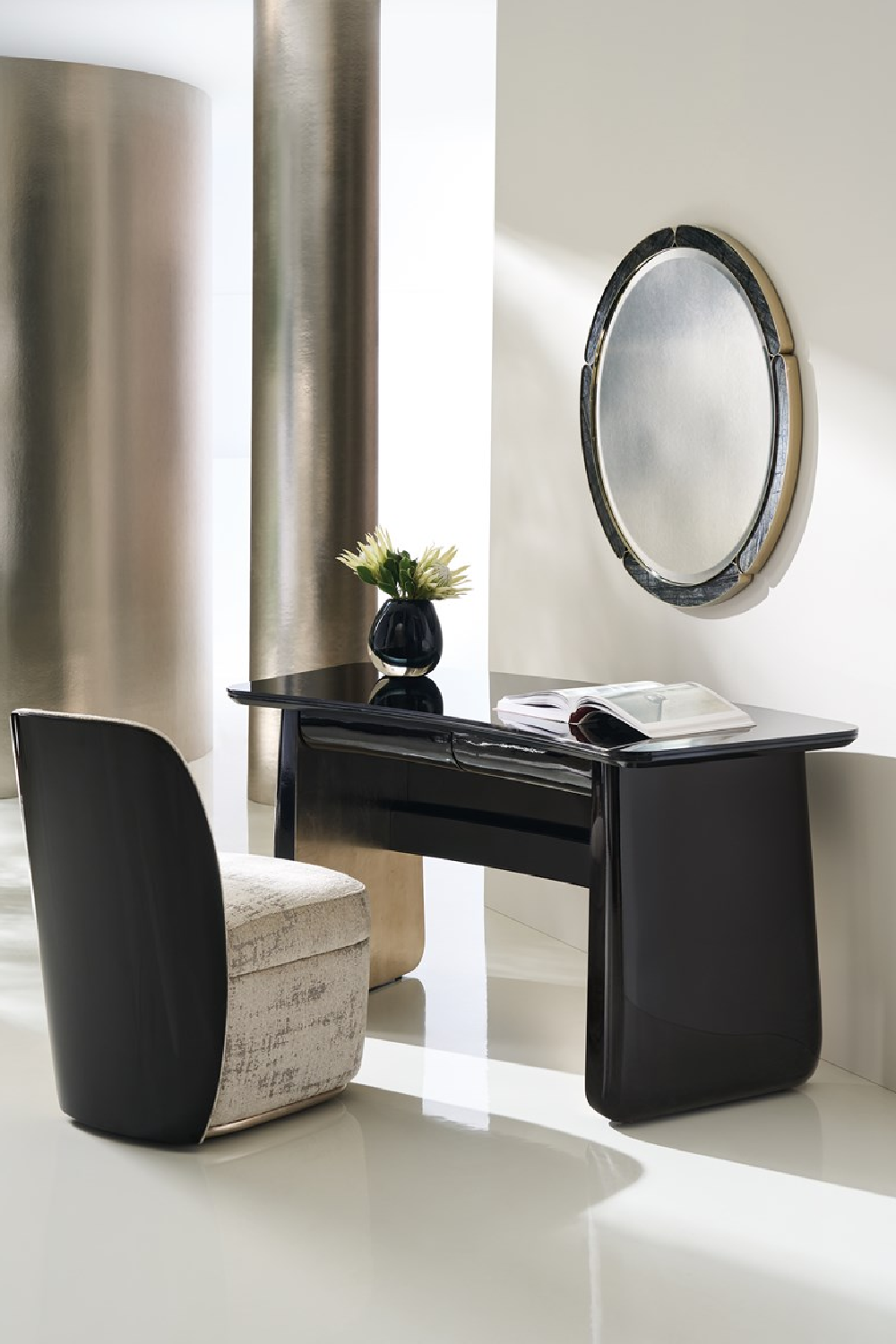 Black Stone Round Mirror | Caracole Cabochon | Oroa.com