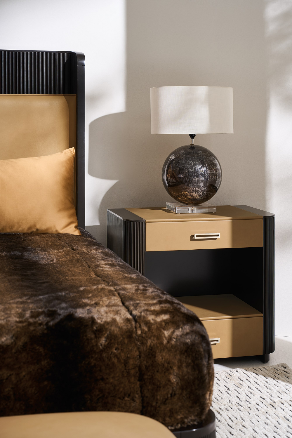 Gold Trim Reeded Queen Bed | Caracole Faill In Love | Oroa.com