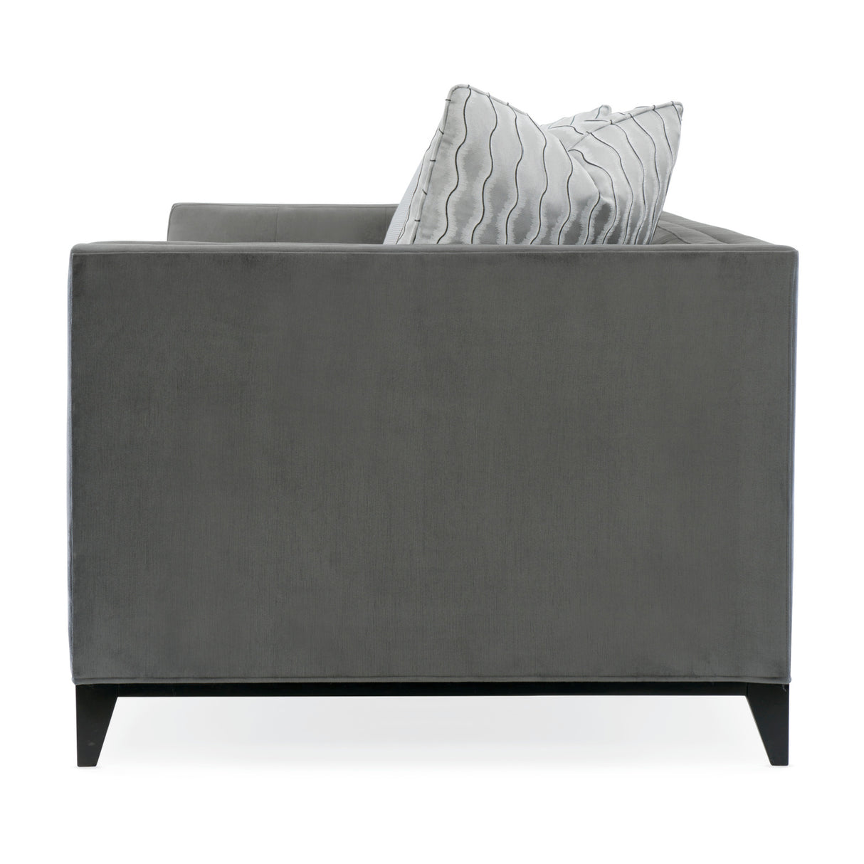  Gray Velvet Tufted Sofa | Oroa.com