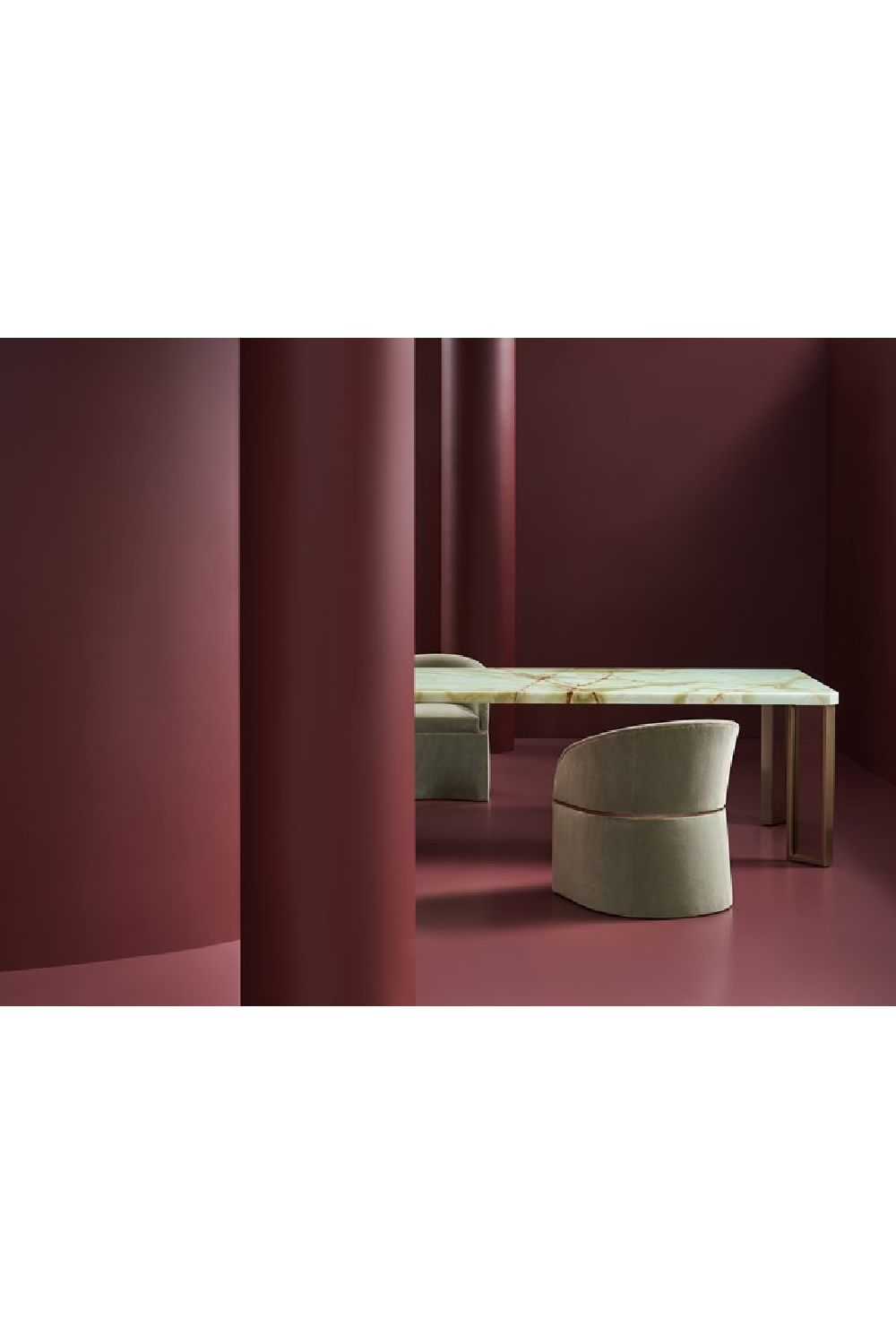 Curved Back Accent Chair | Caracole Dune | Oroa.com