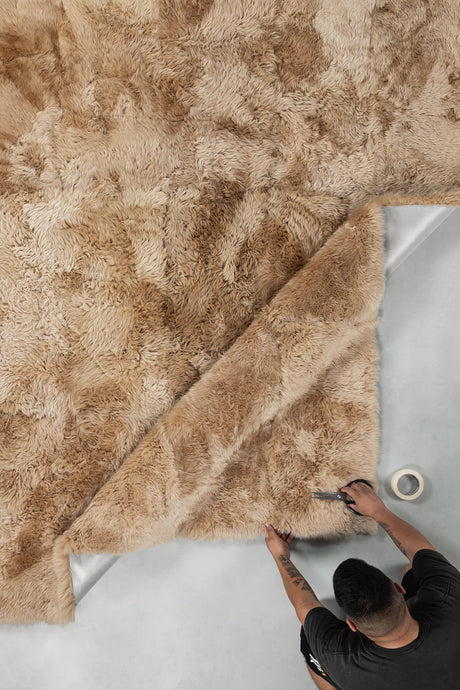 LONG HAIR - Beige Camel Sheepskin Rug