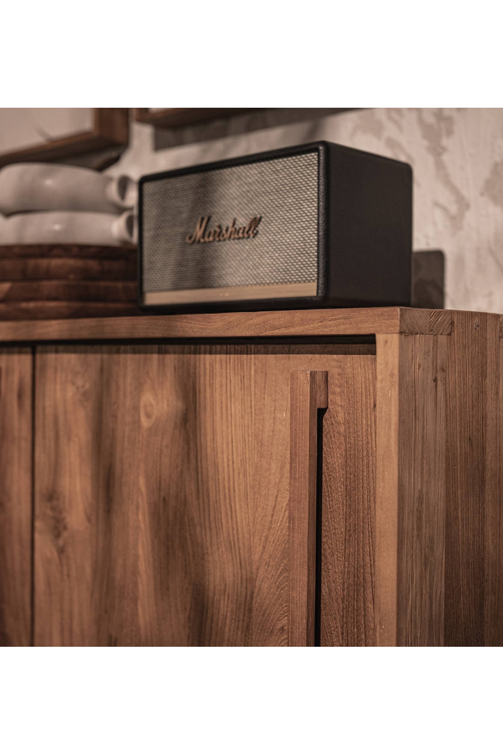 Farmhouse Style Dresser With Undershelf | dBodhi Outline | OROA.com