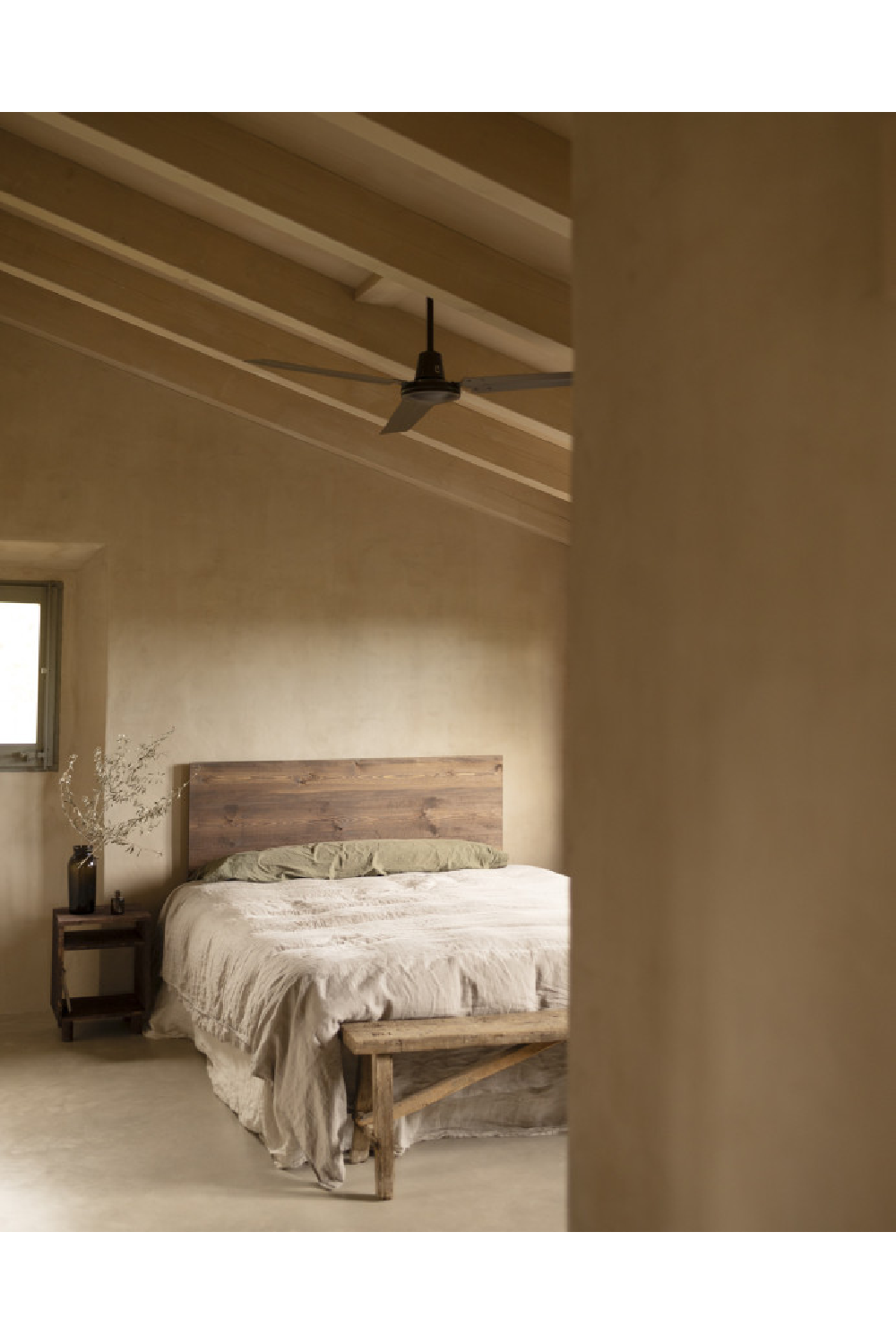 Straight-Cut Pine Wood Headboard | Decowood Flanders | Oroa.com