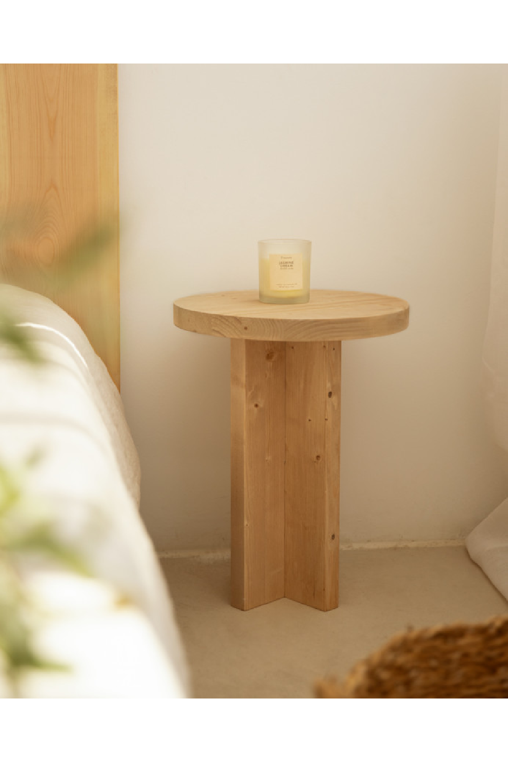 Japandi Round Bedside Table | Decowood Tokyo | Oroa.com