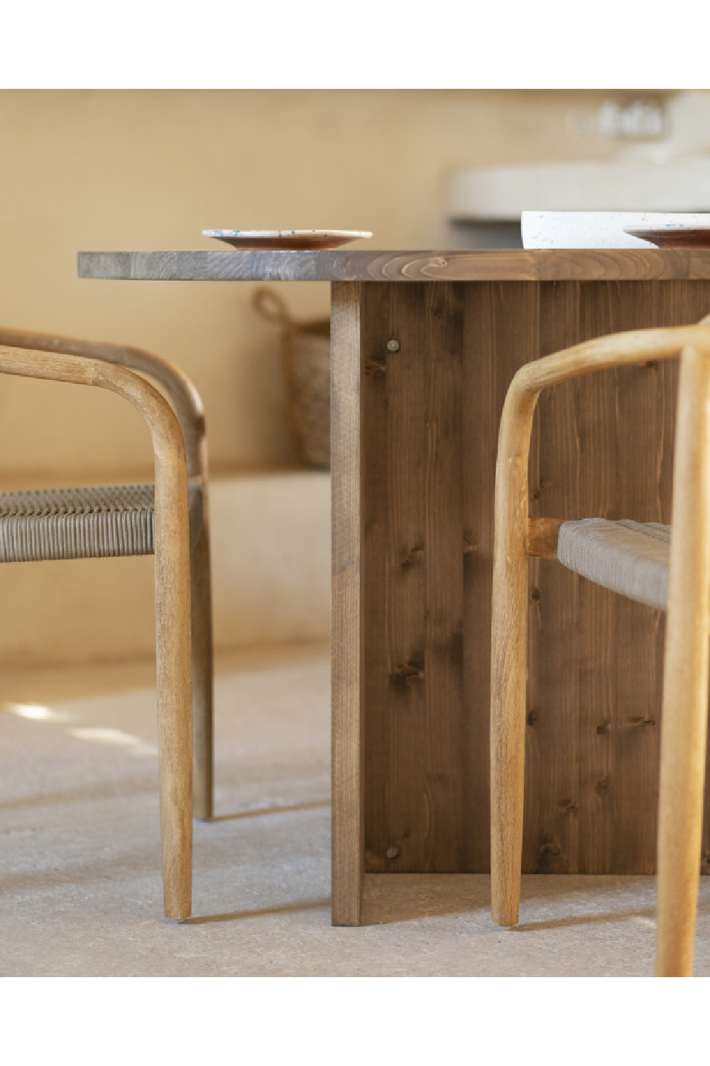 Organic-Shaped Wooden Dining Table | Decowood Mur | Oroa.com