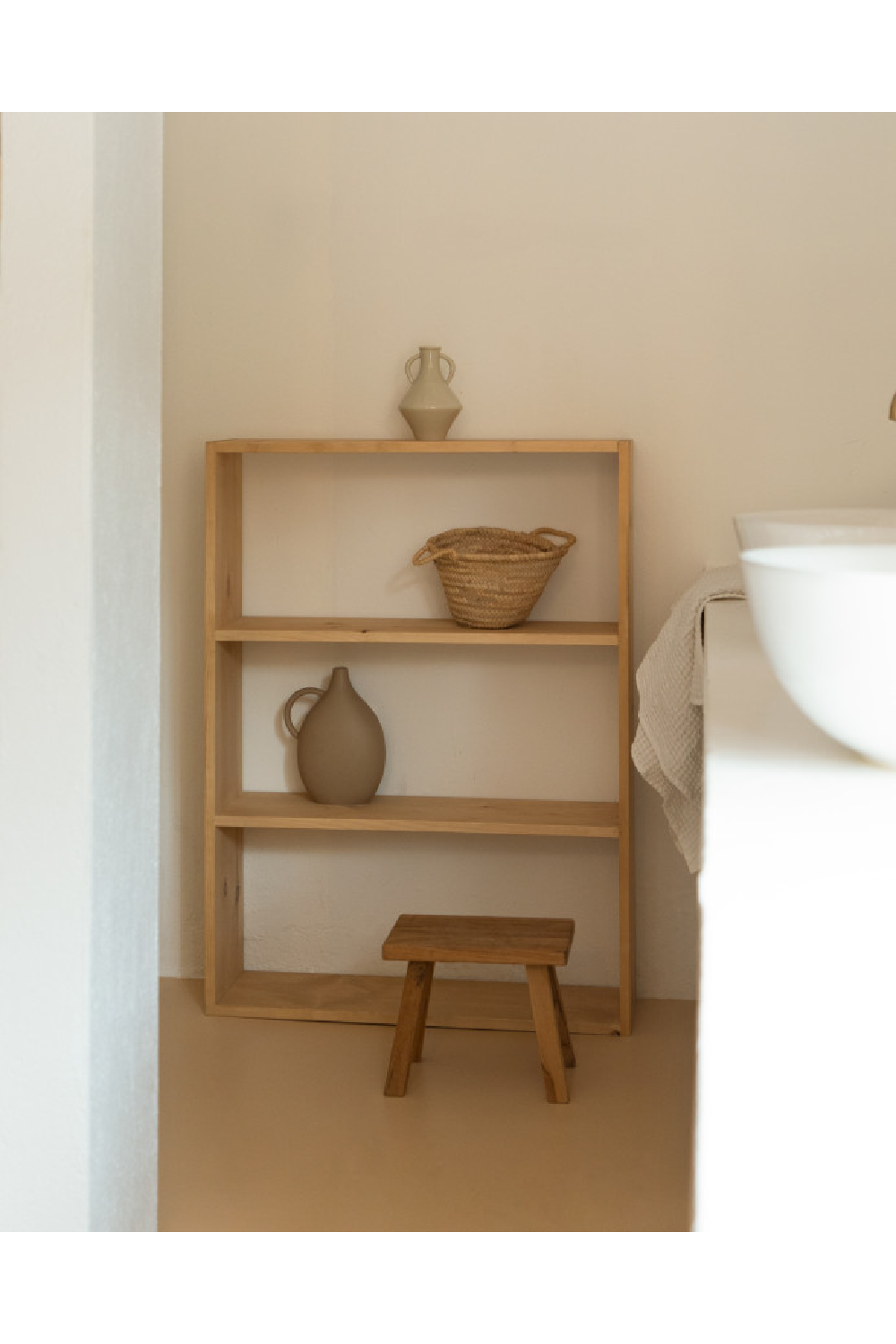 Spruce Wood Nordic Shelf | Decowood Saura | OROA.com