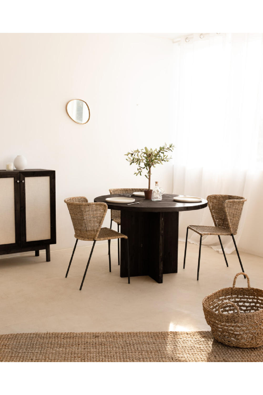 Japandi Round Dining Table | Decowood Tokyo | Oroa.com