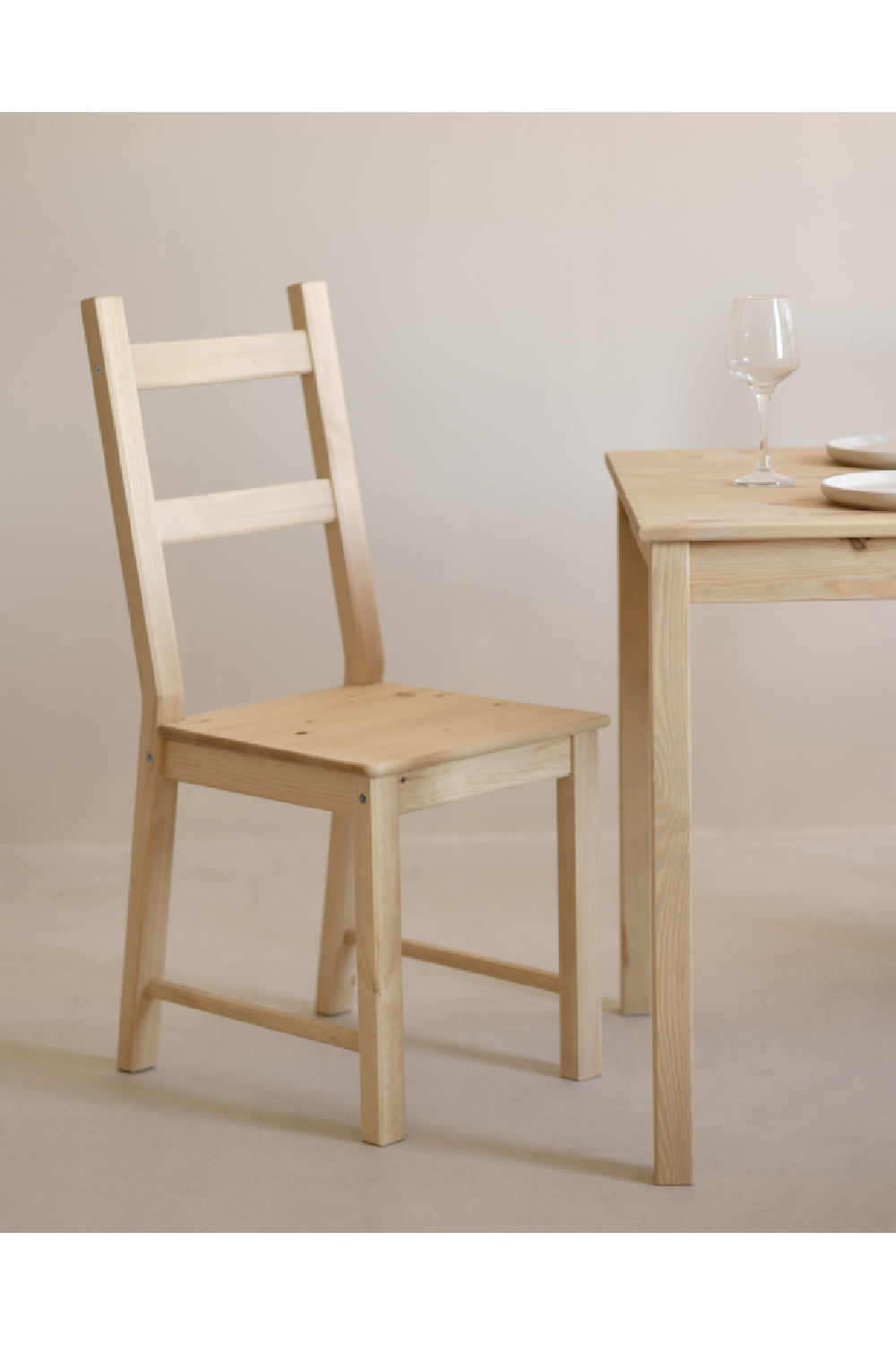 Pine Wood Dining Chair | Decowood Lucia | Oroa.com