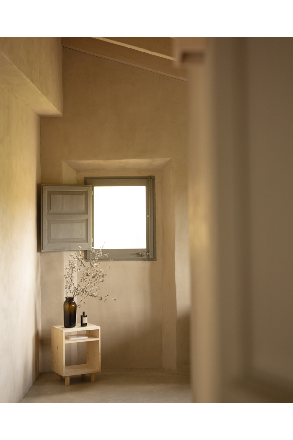 Minimalist Wooden Nightstands (2) | Decowood Hera | Oroa.com