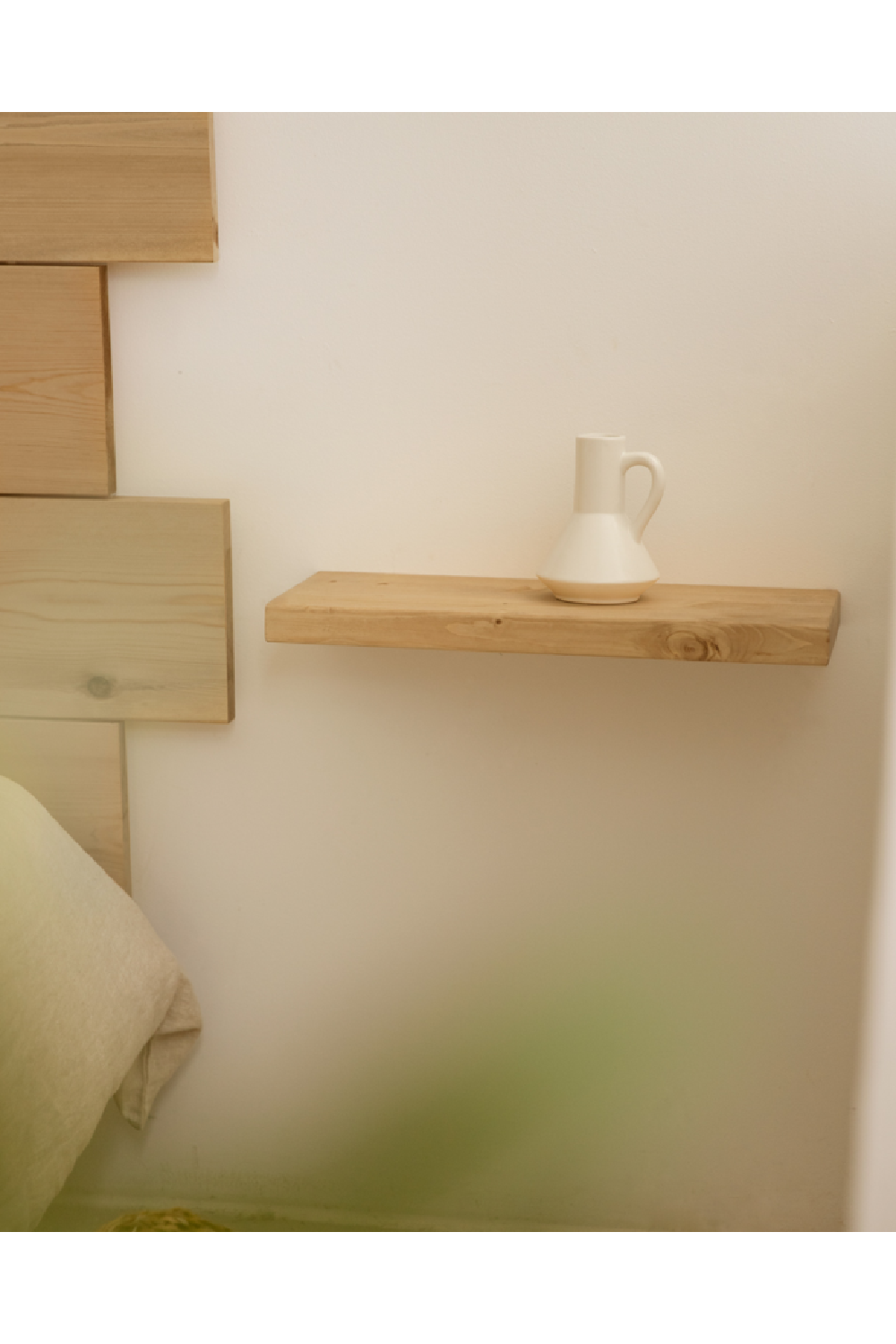 Solid Pine Floating Shelf Nightstands (2) | Decowood Hak | Oroa.com