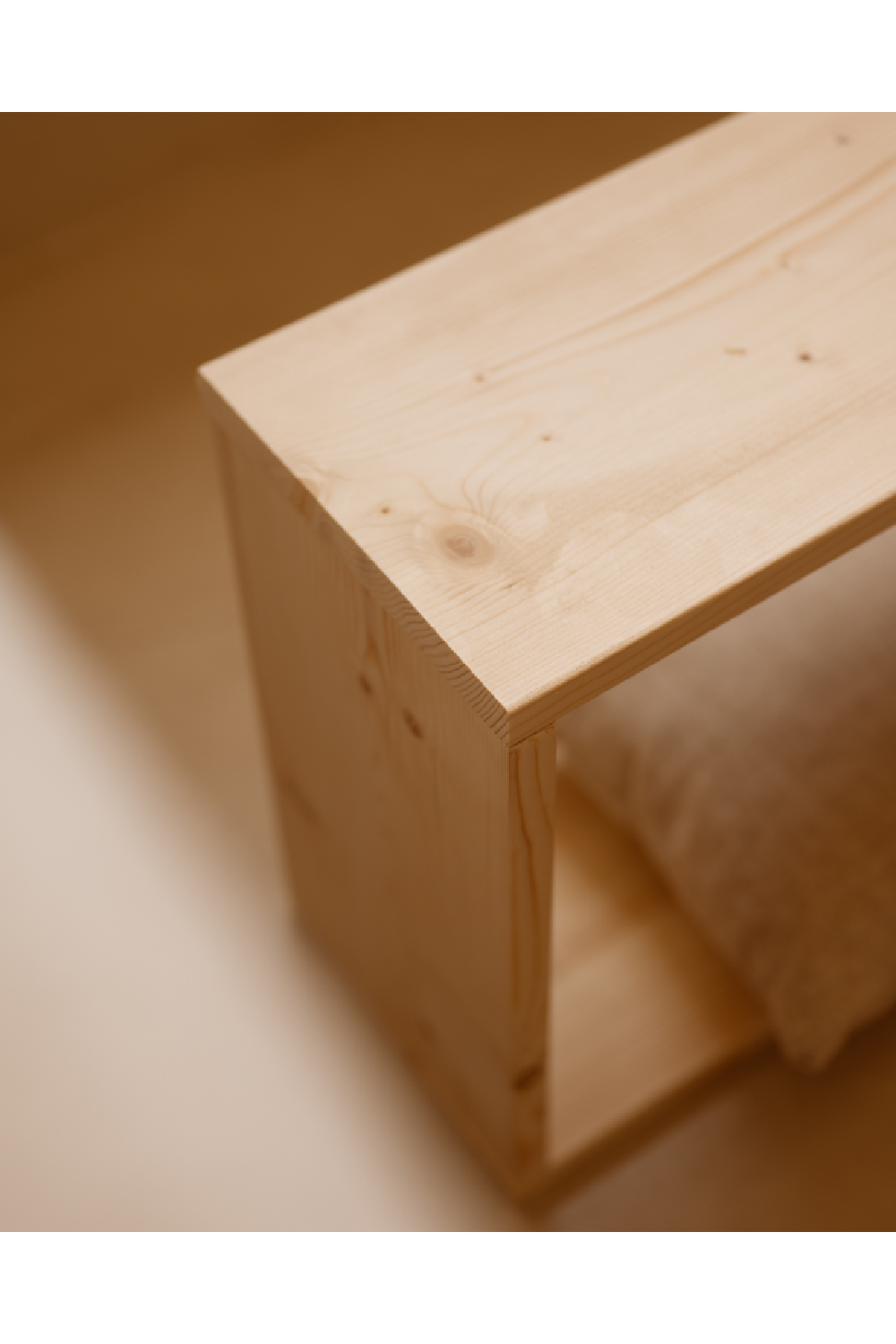 Minimalist Wooden Side Shelf | Decowood Saura | OROA.com