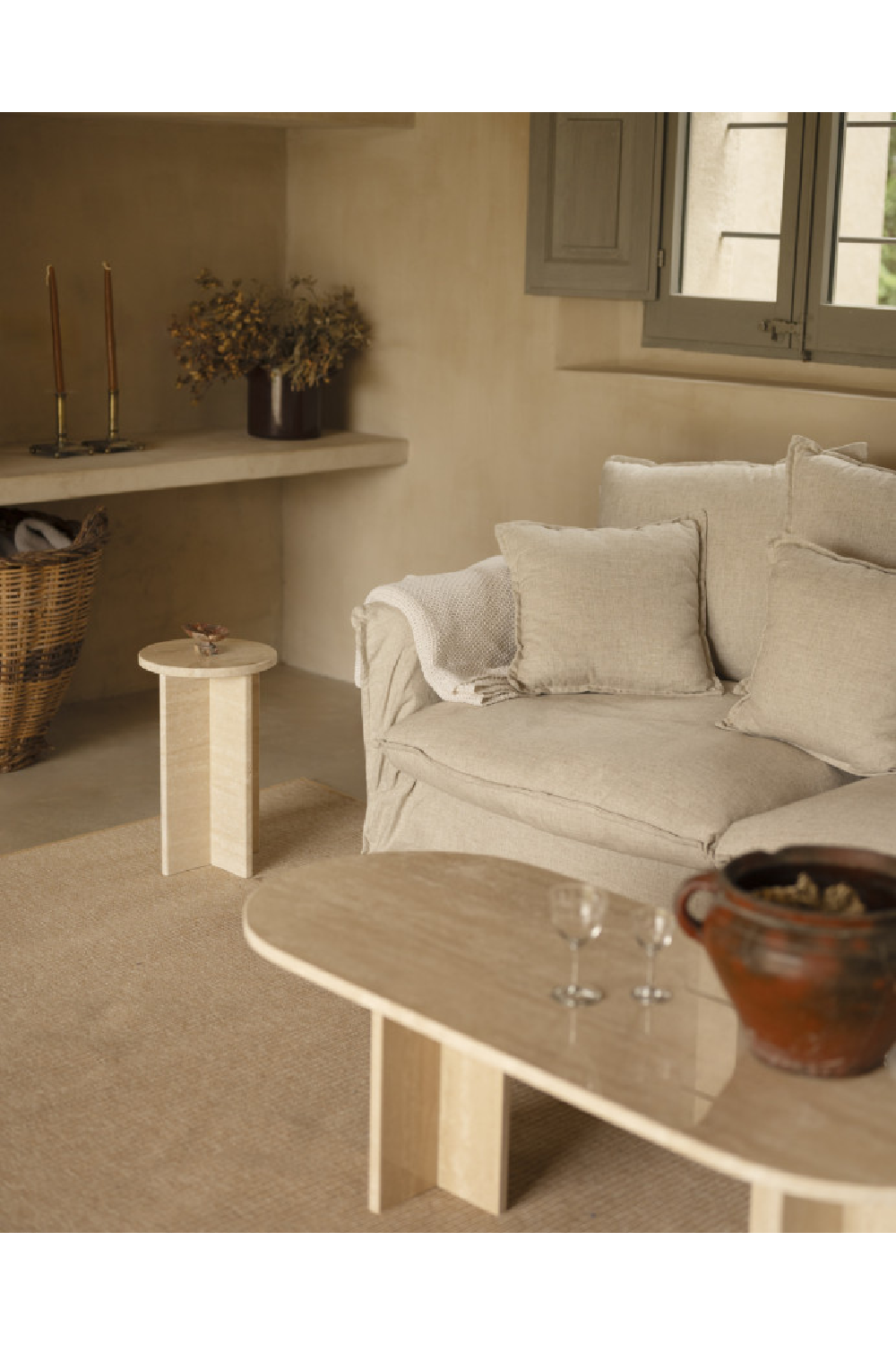 Round Marble Side Table | Decowood Tuscany | Oroa.com