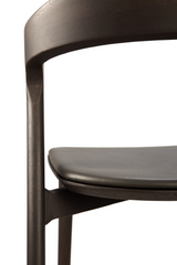 Varnished Oak Classic Dining Chair | Ethnicraft Bok | Oroa.com