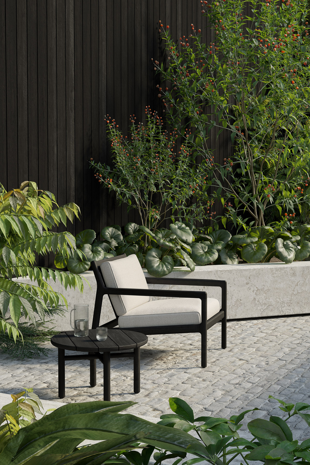 Black Teak Outdoor Lounge Chair | Ethnicraft Jack | Oroa.com