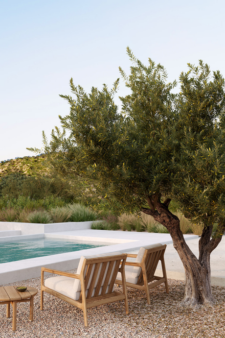 Teak Framed Outdoor Lounge Chair | Ethnicraft Jack | Oroa.com