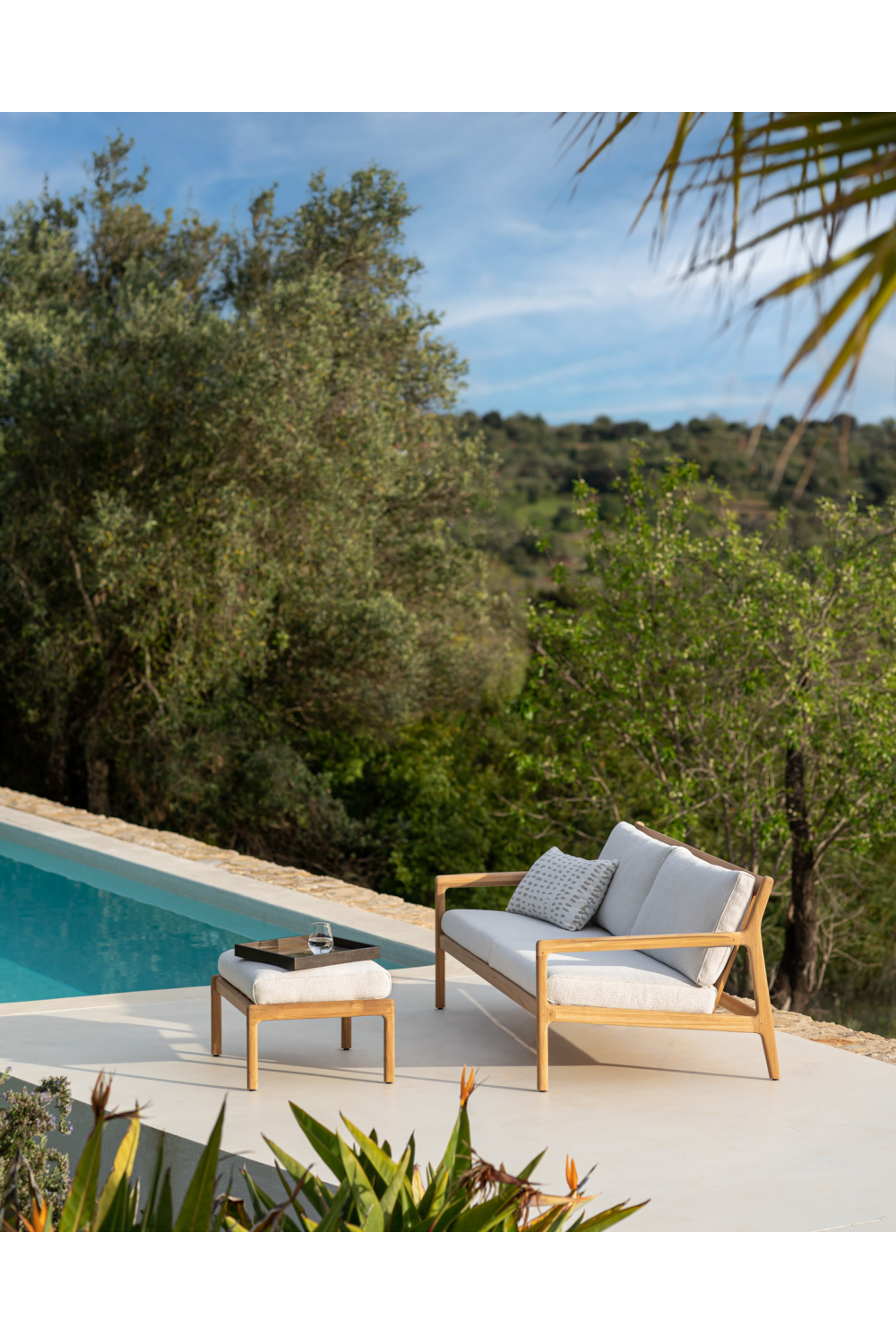 Teak Framed Outdoor Sofa | Ethnicraft Jack