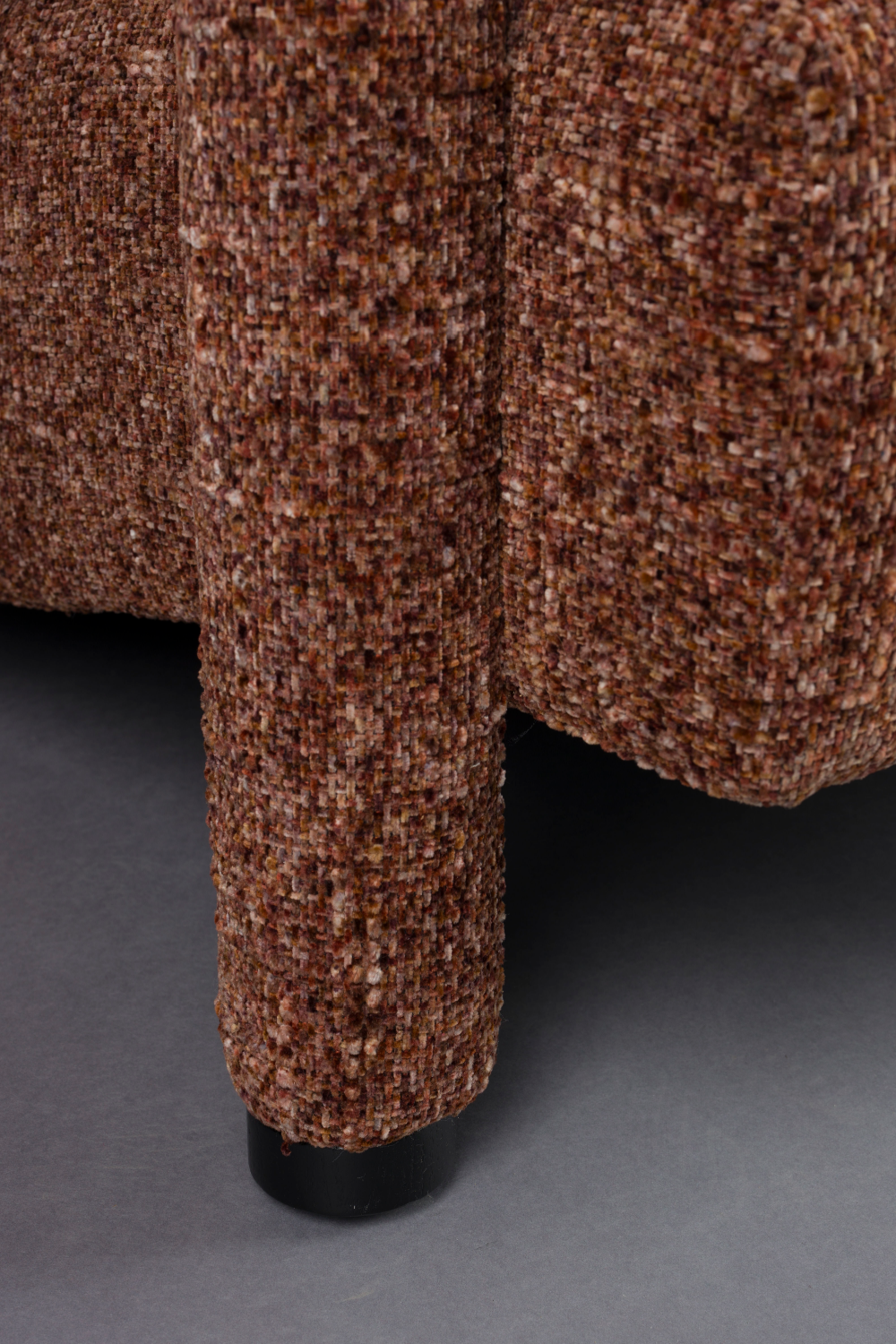 Melange Fabric Lounge Chair | Dutchbone Kent | Oroa.com