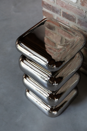 Colored Iron Stool | Dutchbone Stubby | Oroa.com