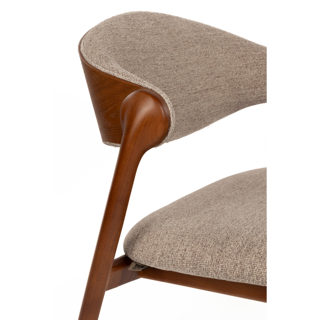   Wooden Framed Lounge Chair | Oroa.com