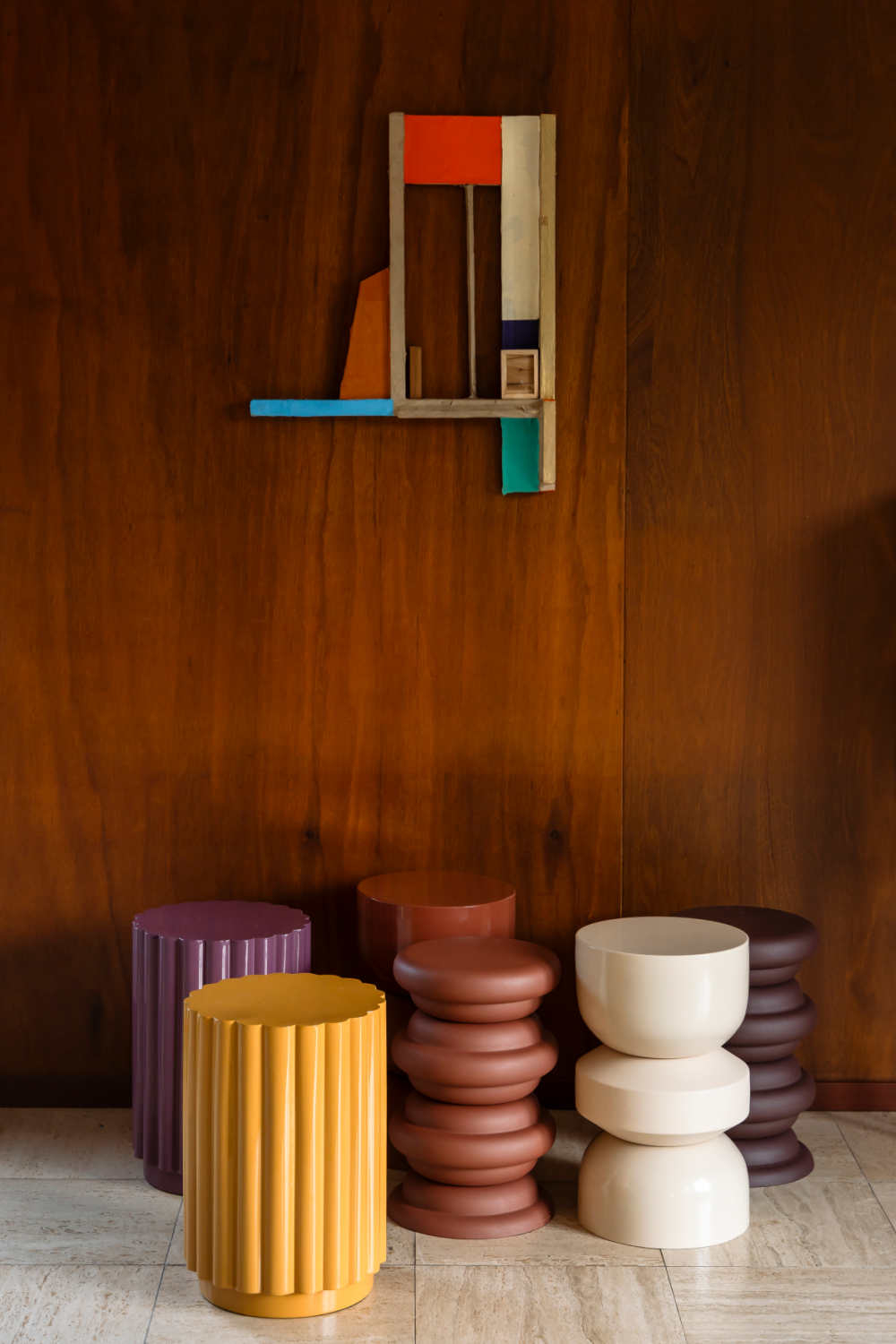 Fluted Cylindrical Stool | Dutchbone Camila | OROA