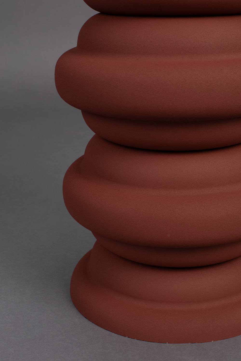 Iron Layered Stool | Dutchbone Artemis | OROA.com