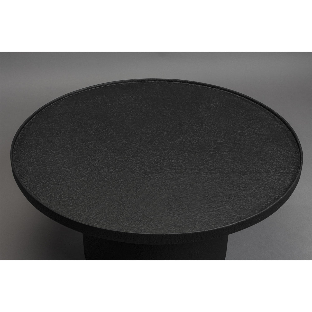   Round Black Coffee Table | Oroa.com