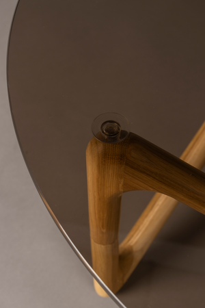 Round Glass Retro Coffee Table | Dutchbone Naia | OROA.com