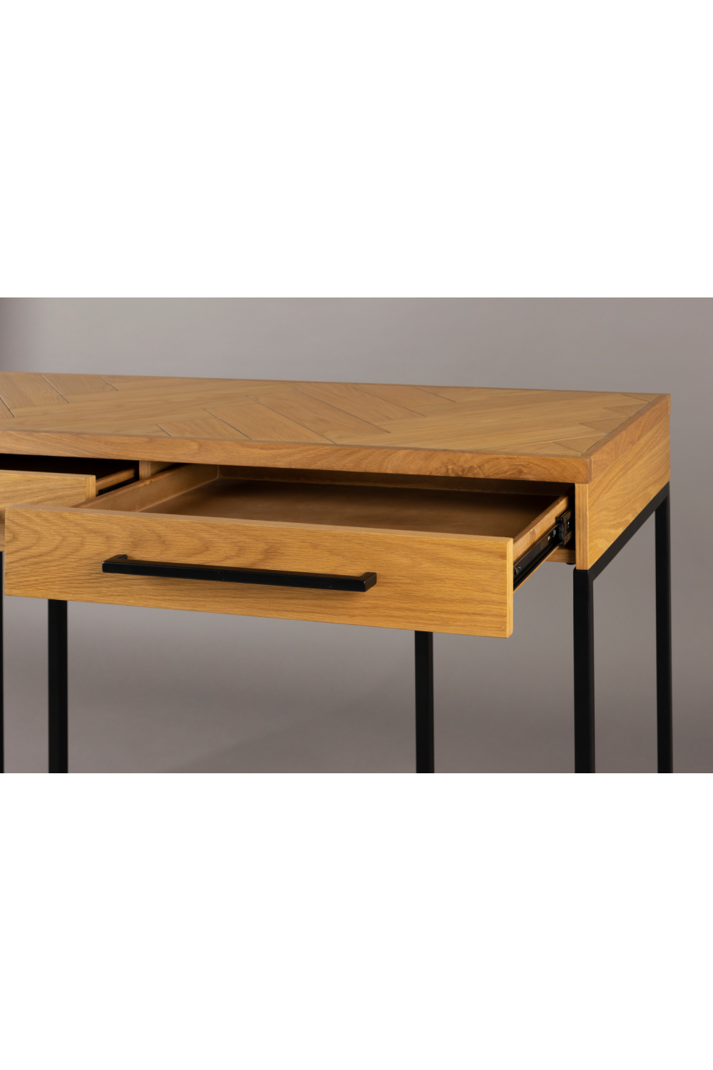 Vintage Herringbone Pattern Console Table | Dutchbone Class | Oroa.com