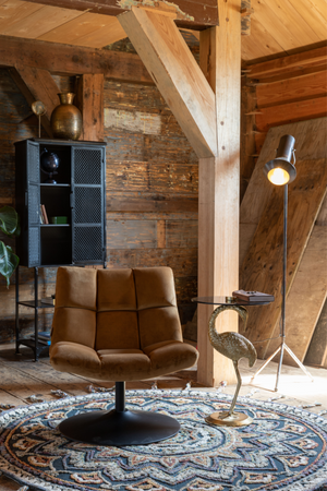 Velvet Pedestal Accent Chair | Dutchbone Bar | Oroa.com