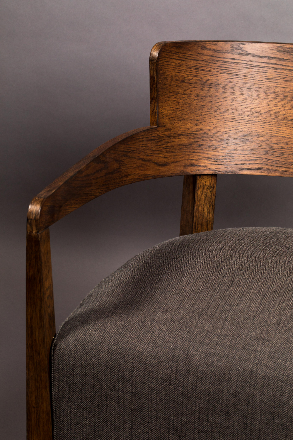 Oak Framed Classic Lounge Chair | Dutchbone Duran | Oroatrade.com