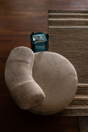 Round Modern Lounge Chair | Dutchbone Tilbury | OROA.com