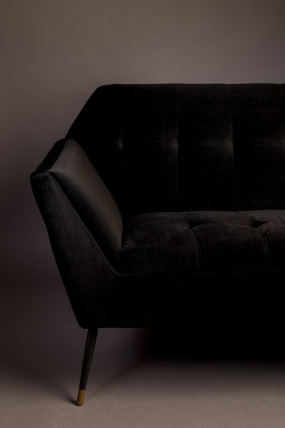 Black Velvet 2-Seater Sofa | Dutchbone Kate | DutchFurniture.com