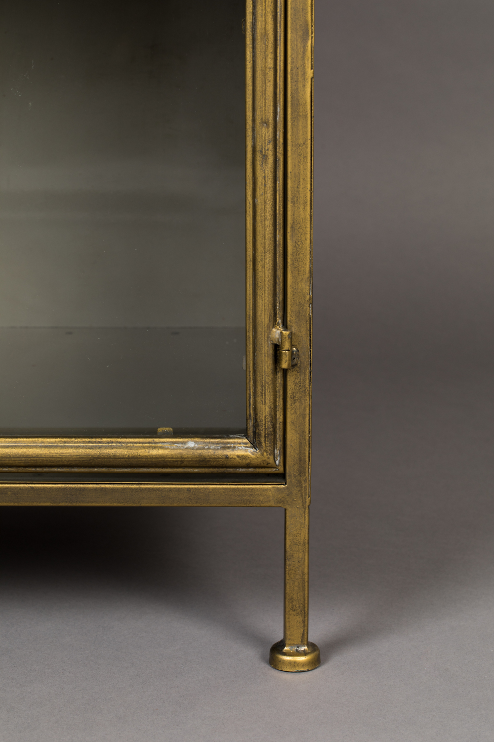 Gilded Frame Cabinet | Dutchbone Gertlush | OROA.com