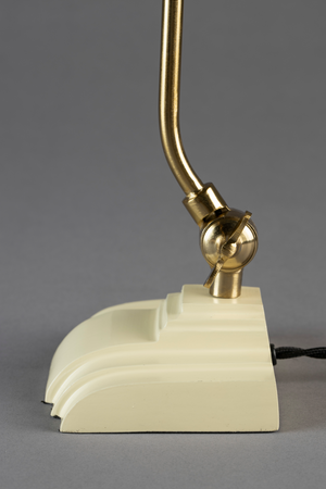 Ivory Colored Desk Lamp | Dutchbone Gaia | OROA.com