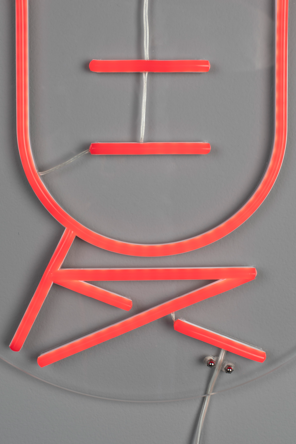 Neon Wall Light | Dutchbone Sya | OROA.com