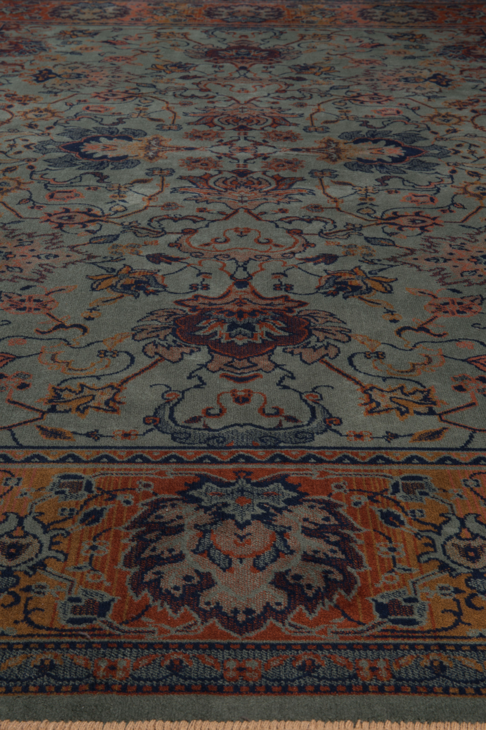 Vintage Style Viscose Carpet 6'5" x 10' | Dutchbone Bid | Oroa.com