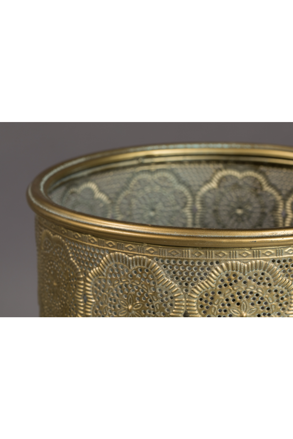 Brass Tripod Plant Stand M | Dutchbone Botanique | DutchFurniture.com