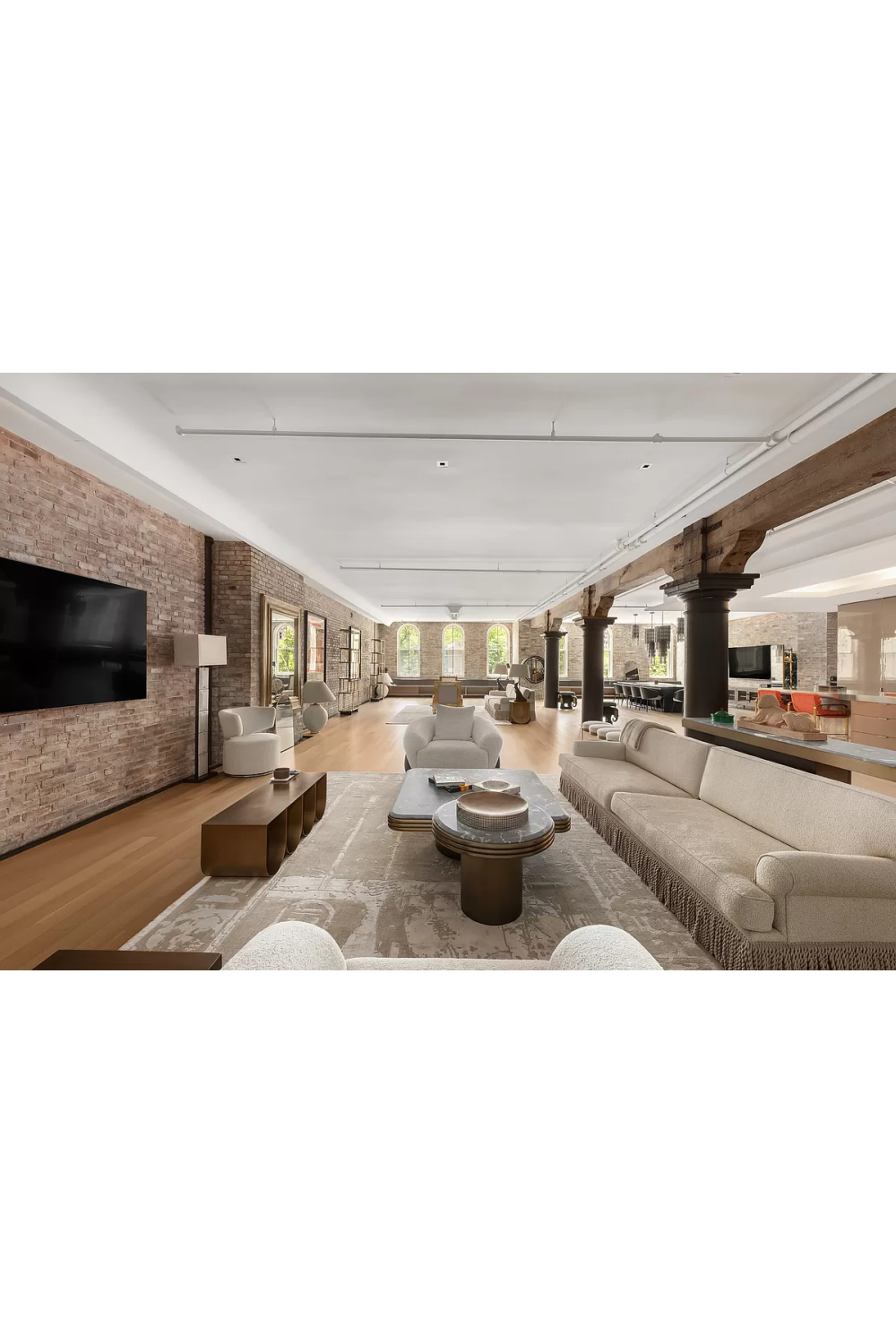 Beige Wool Blend Carpet 10' x 13' | Met x Eichholtz Akhtihotep | Oroa.com