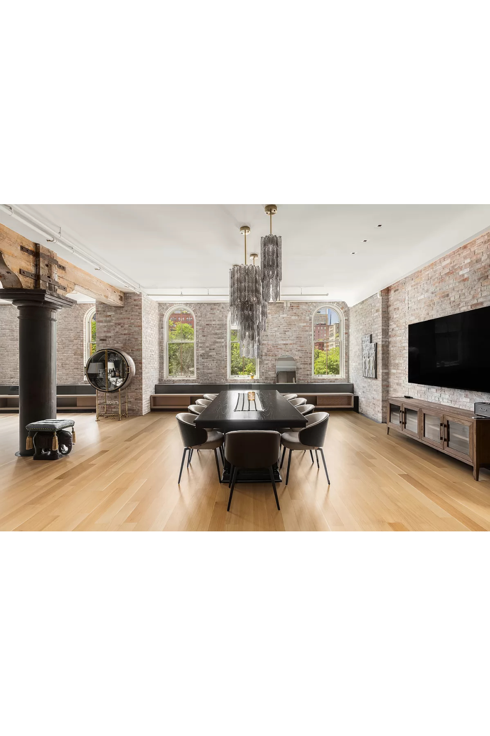 Smoke Glass Palm Chandelier | Met x Eichholtz Sahure | Oroa.com