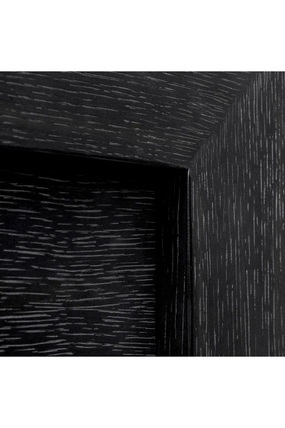 Oak 4-Drawer Dresser | Met x Eichholtz Metropolitan | Oroa.com