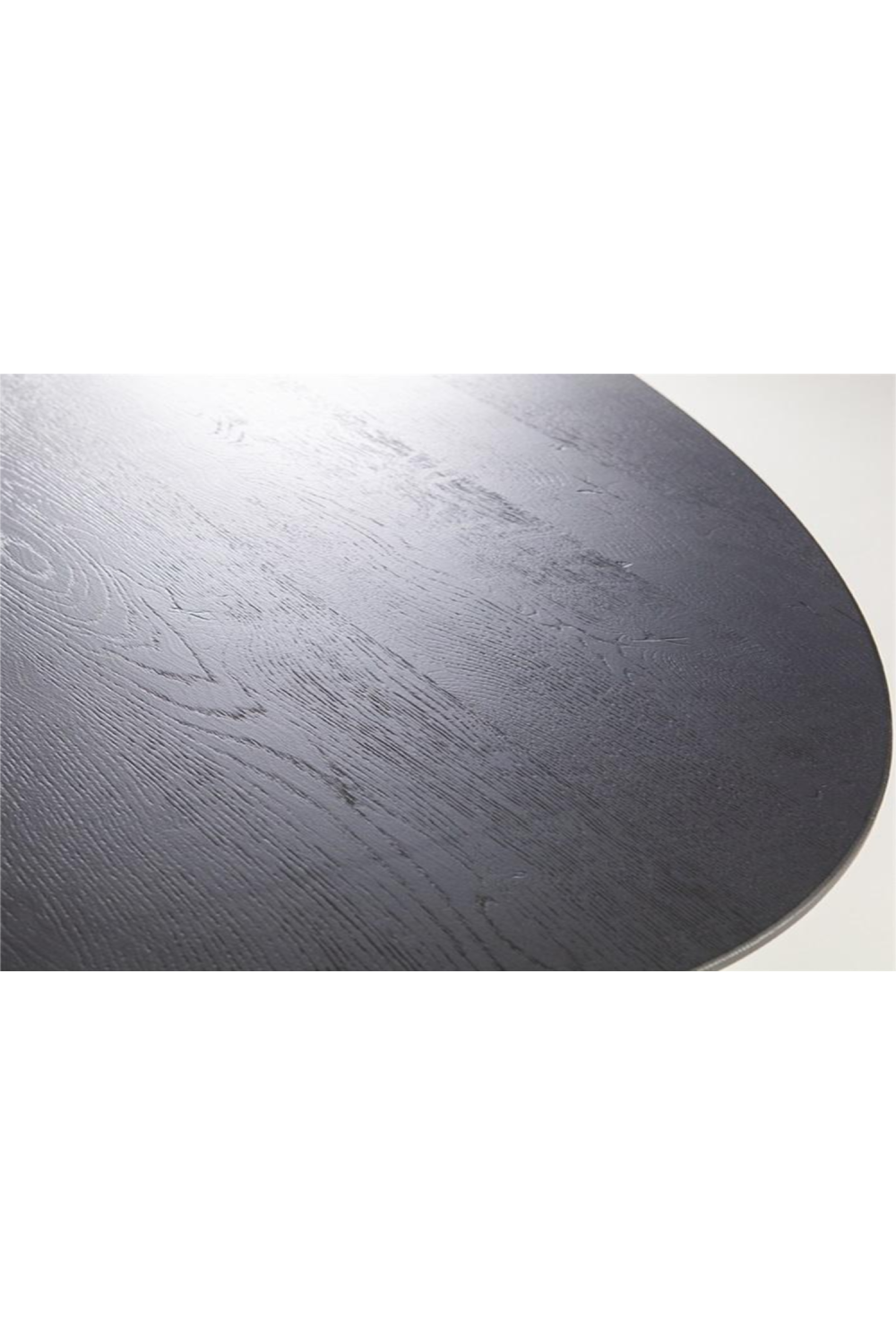 Black Oval Dining Table M | Eleonora Siera | OROA.com