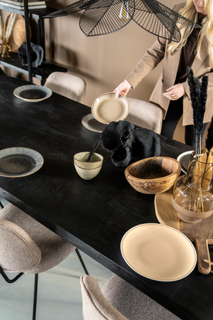 Modern Minimalist Dining Armchair | Eleonora Lynn | OROA.com